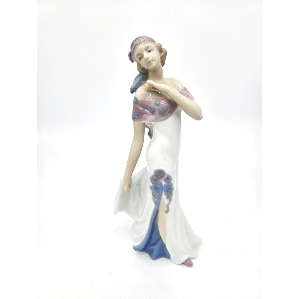 Porcelain 1920s Lady Woman Flowing Dress Figurine 11" China